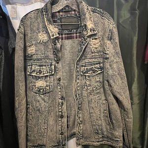 Worn Distress Jean Jacket